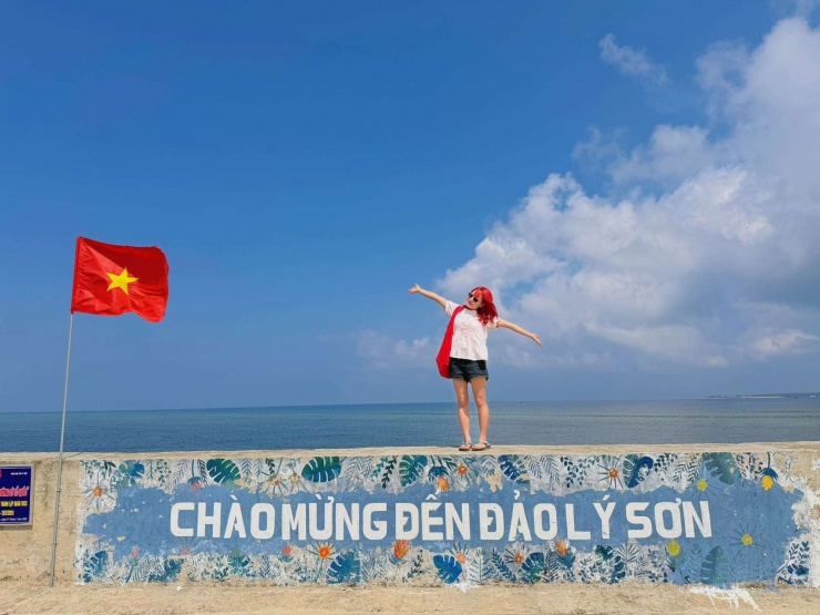 Lý Sơn – Tiếng gọi từ đảo ngọc và hành trình chill hết nấc chỉ với 3 triệu đồng 1 Du lịch đảo Lý Sơn, điểm đến hấp dẫn cho các bạn trẻ và nhiều du khách. (Ảnh: Tạ Thị Thủy)