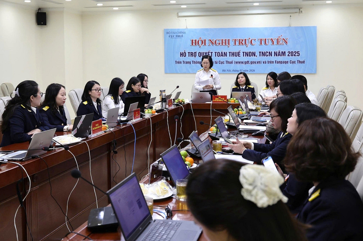 Lý do bắt buộc chuyển khoản lương, tiền công từ 5 triệu đồng- Ảnh 1.