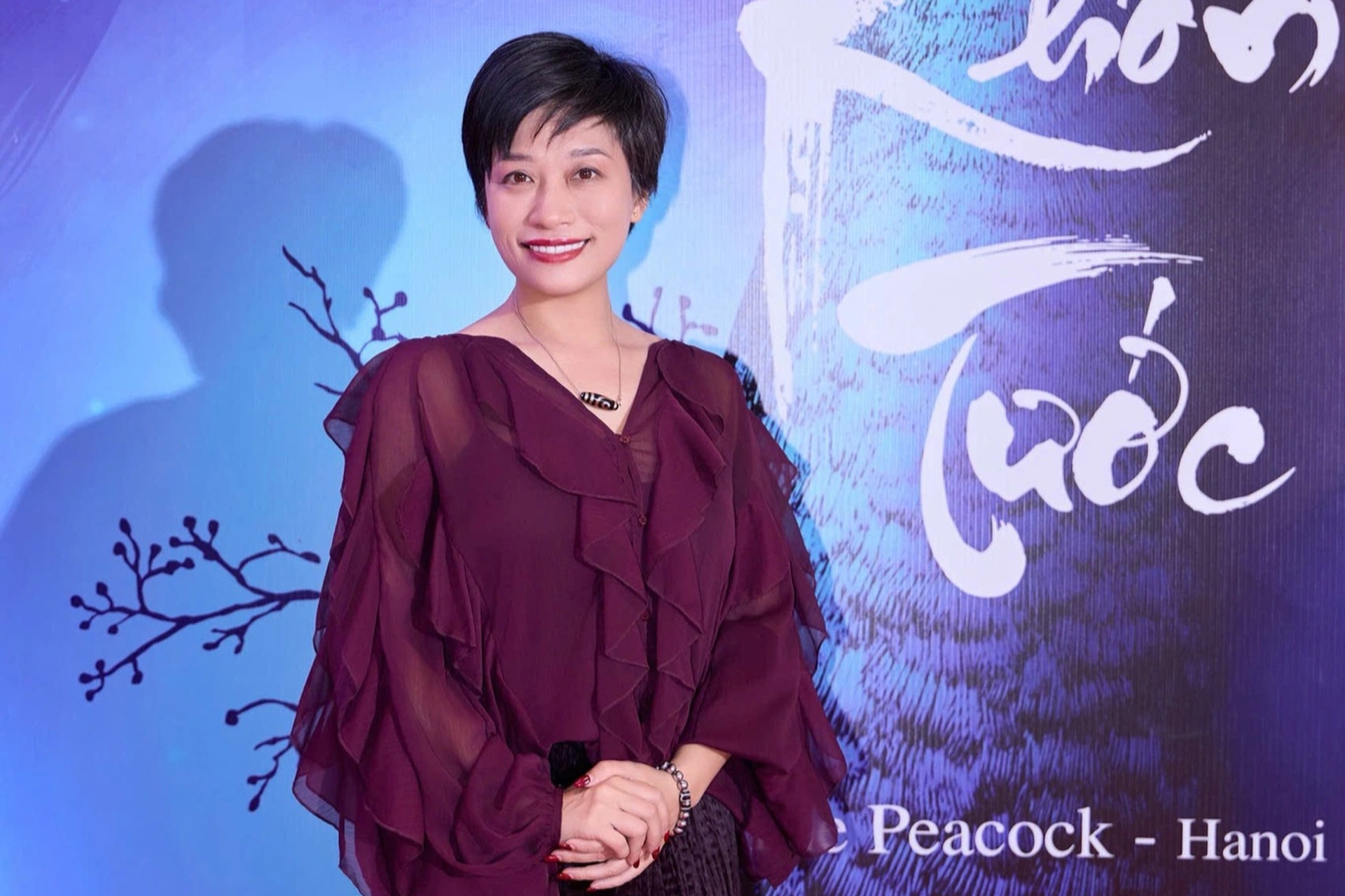 Màn vũ đạo đẹp mắt trong chương trình Khổng tước của Dương Lệ Bình - 1 Màn vũ đạo đẹp mắt trong chương trình Khổng tước của Dương Lệ Bình - 1