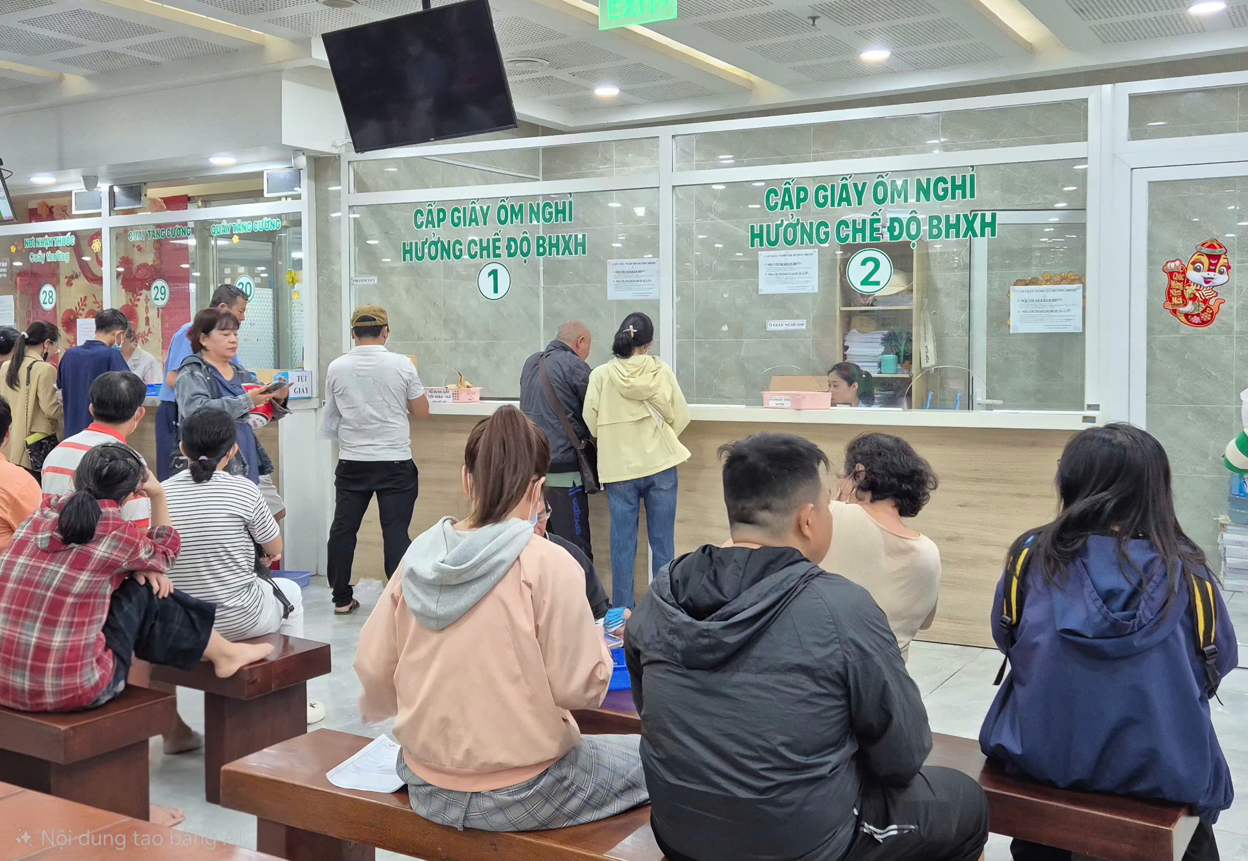 Mánh khóe trục lợi bảo hiểm - Ảnh 1. Mánh khóe trục lợi bảo hiểm - Ảnh 1.