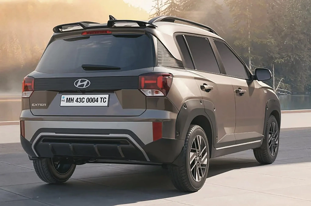 Mẫu SUV cỡ nhỏ của Hyundai ra bản mới, giá từ 6.200 USD - 2