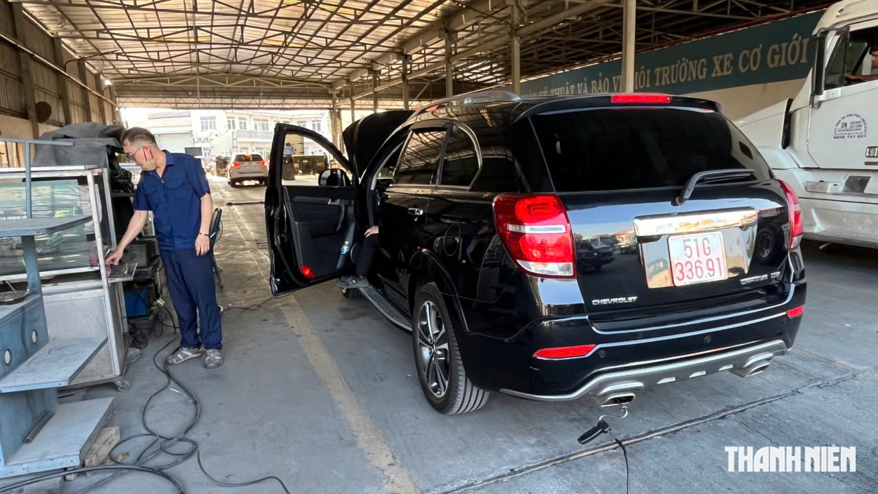 Màu khói từ ống xả ô tô, xe máy báo hiệu điều gì? - Ảnh 1.