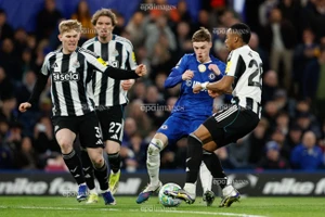 Chelsea chính thức bị phạt nặng