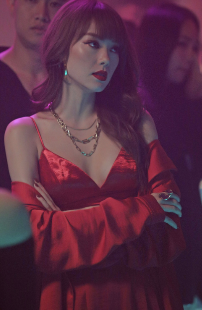 Mỹ nhân Việt duy nhất đổi đời nhờ 1 câu thoại: Mua 20.000m2 đất chỉ để nuôi gà, sở hữu 4 biệt thự triệu đô- Ảnh 3.