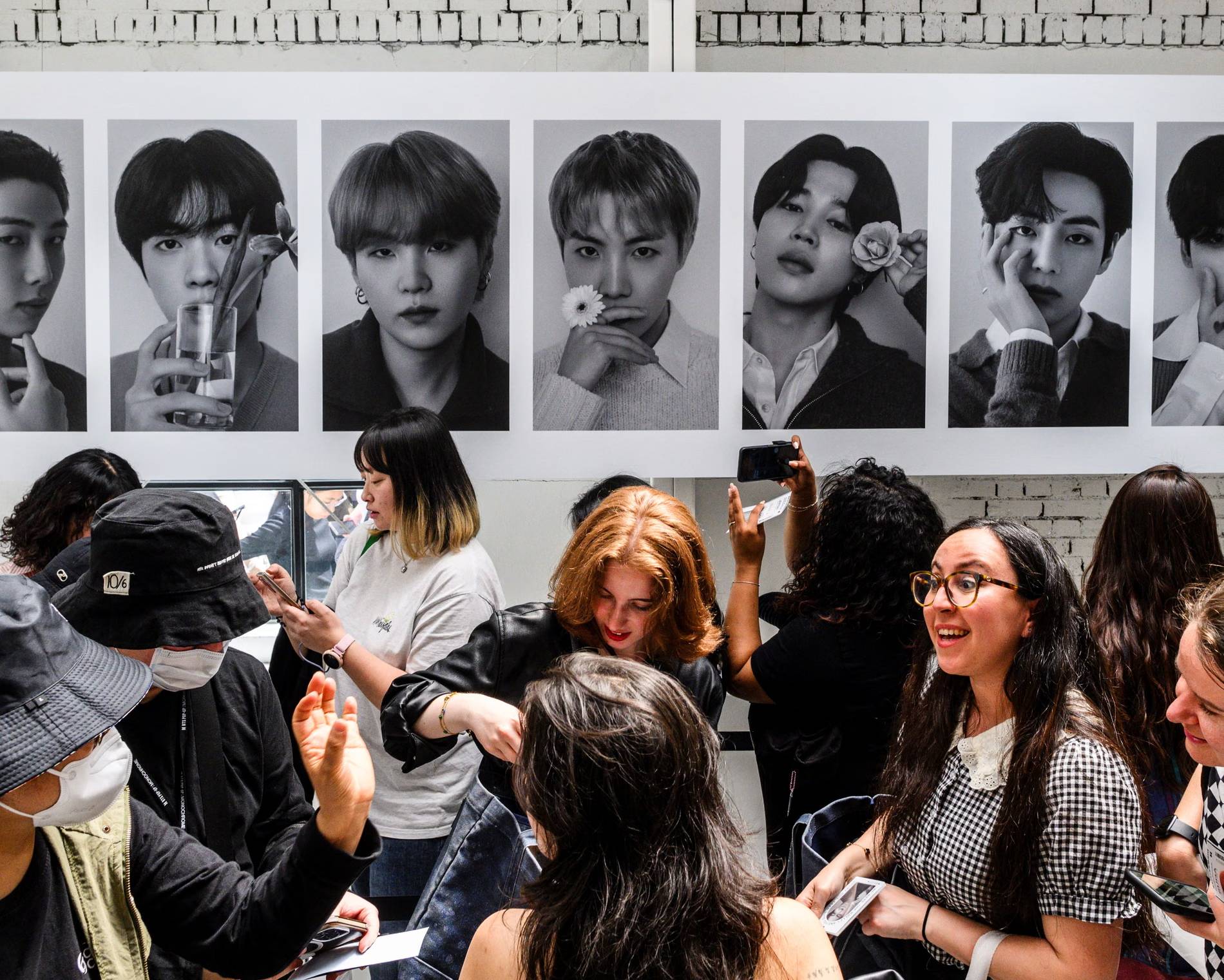 Mot tieng bieu dien tai Seoul khien ca the gioi