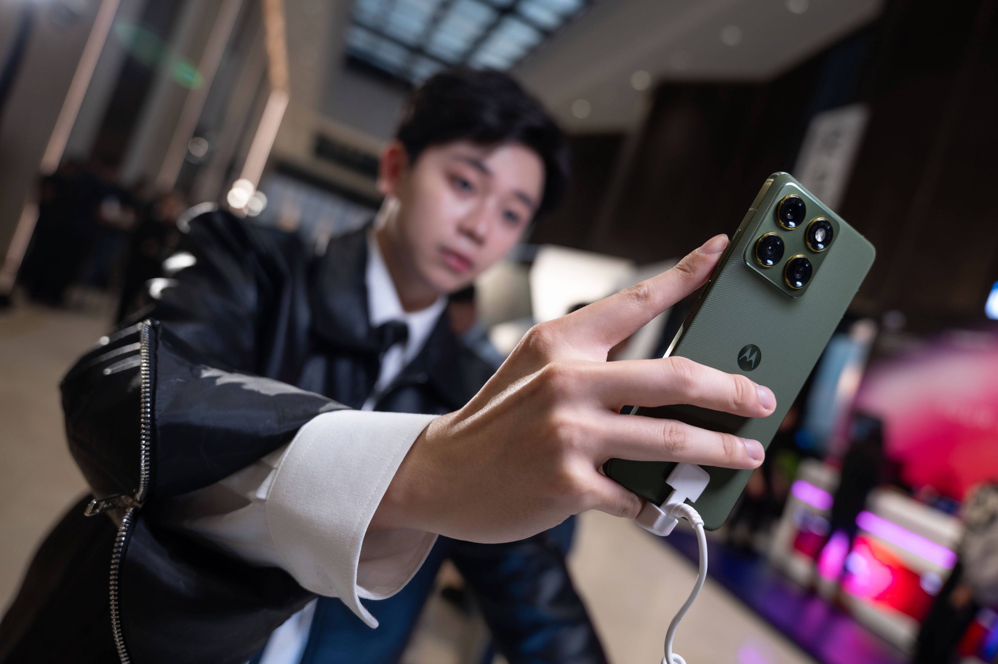 Motorola ra mắt loạt smartphone mới tại Việt Nam- Ảnh 1.