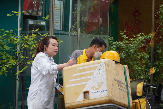 Mua hàng online không còn rẻ- Ảnh 1.