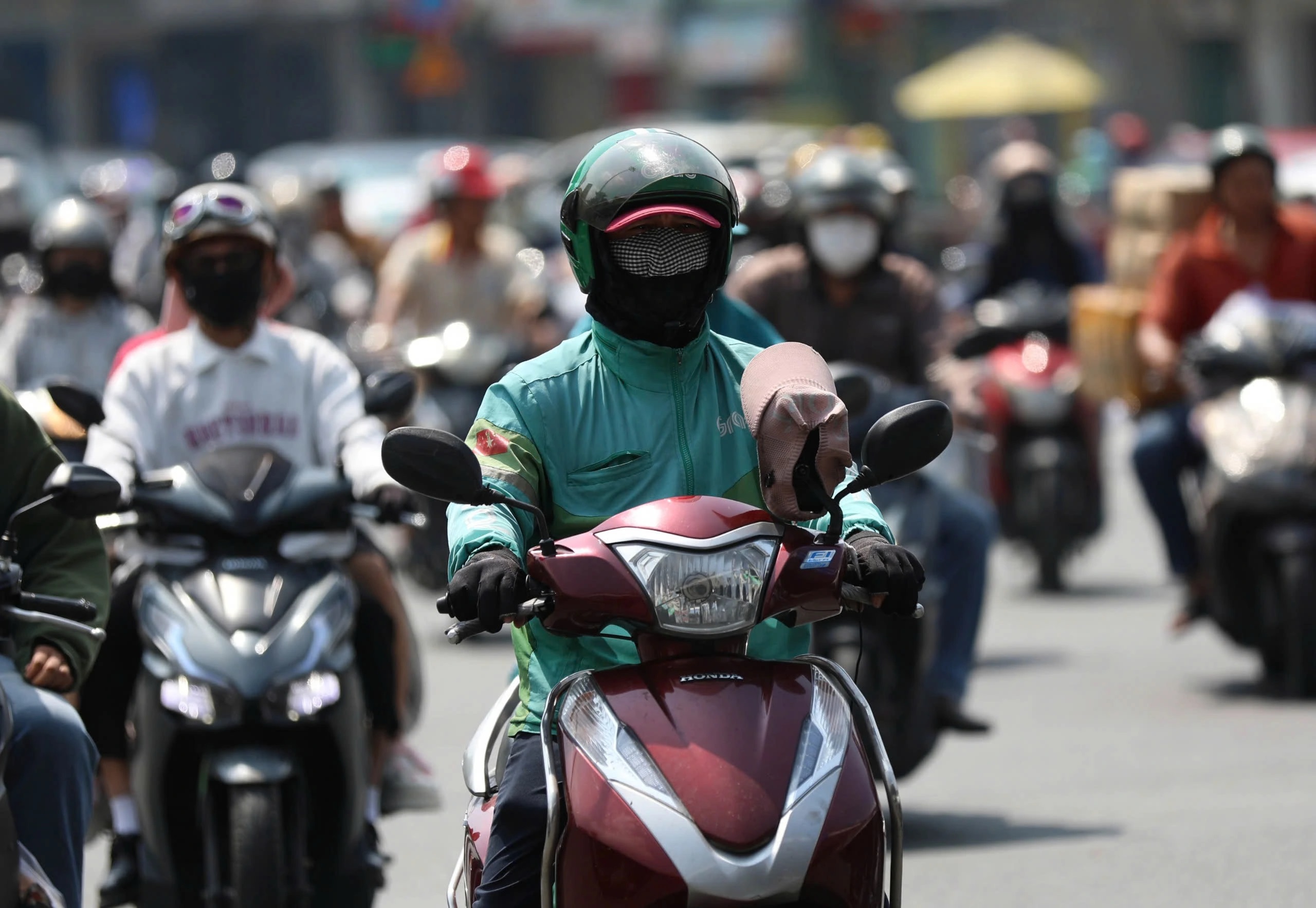 Mùa nắng nóng bất thường, vì sao?- Ảnh 1.