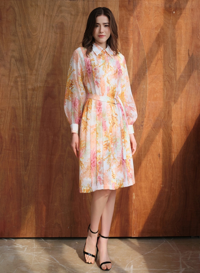 Mùa xuân, mùa diện váy họa tiết lãng mạn- Ảnh 1.