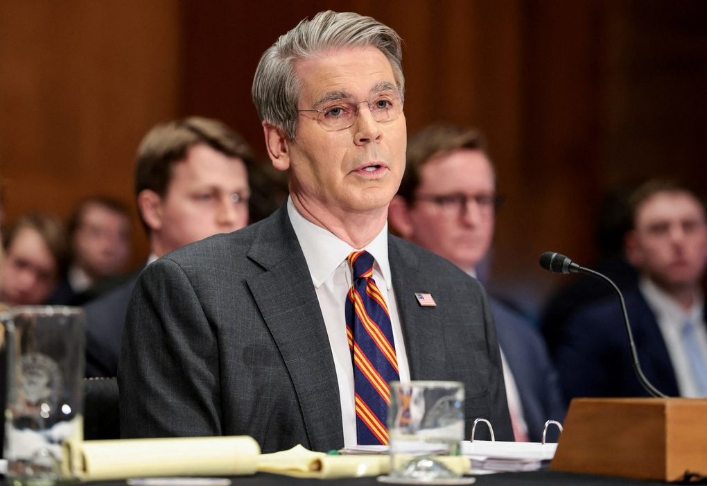 Mỹ bật đèn xanh nới lỏng lệnh trừng phạt dầu Nga vì chiến sự ở Iran - 1