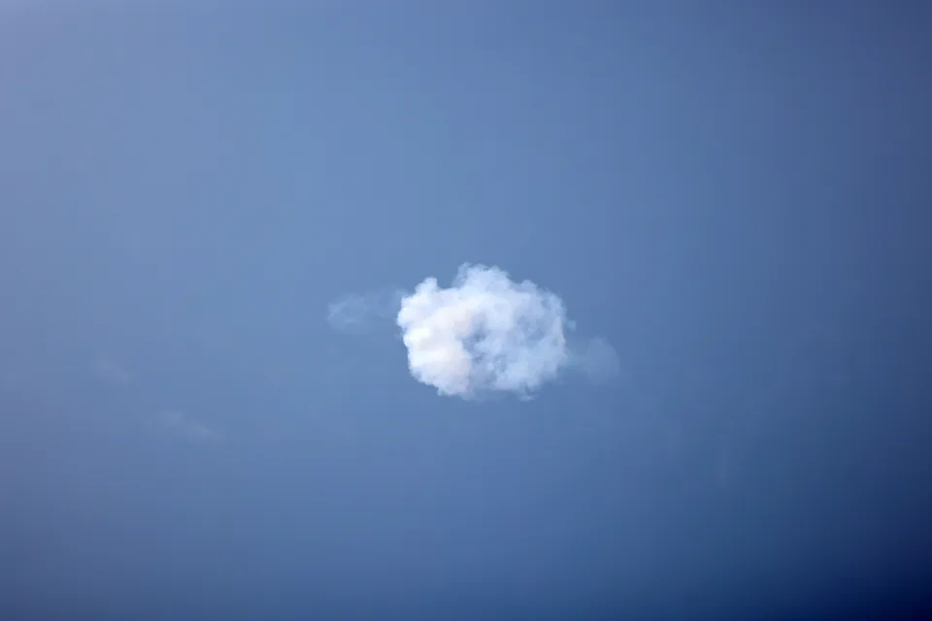 Mỹ để lọt hỏa lực Iran, loạt căn cứ ở Trung Đông rung chuyển - 2 Mỹ để lọt hỏa lực Iran, loạt căn cứ ở Trung Đông rung chuyển - 2