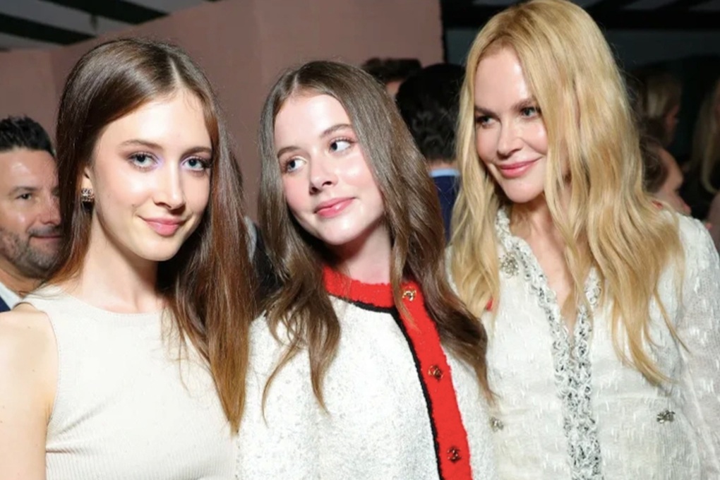 Mỹ nhân khiến vợ chồng tỷ phú Jeff Bezos bị “lu mờ” trên thảm đỏ - 3