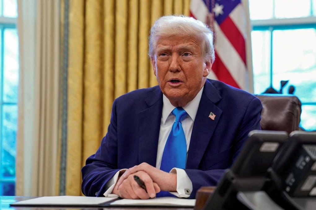 Mỹ rút 172 triệu thùng dầu từ kho dự trữ chiến lược để hạ giá nhiên liệu - 1