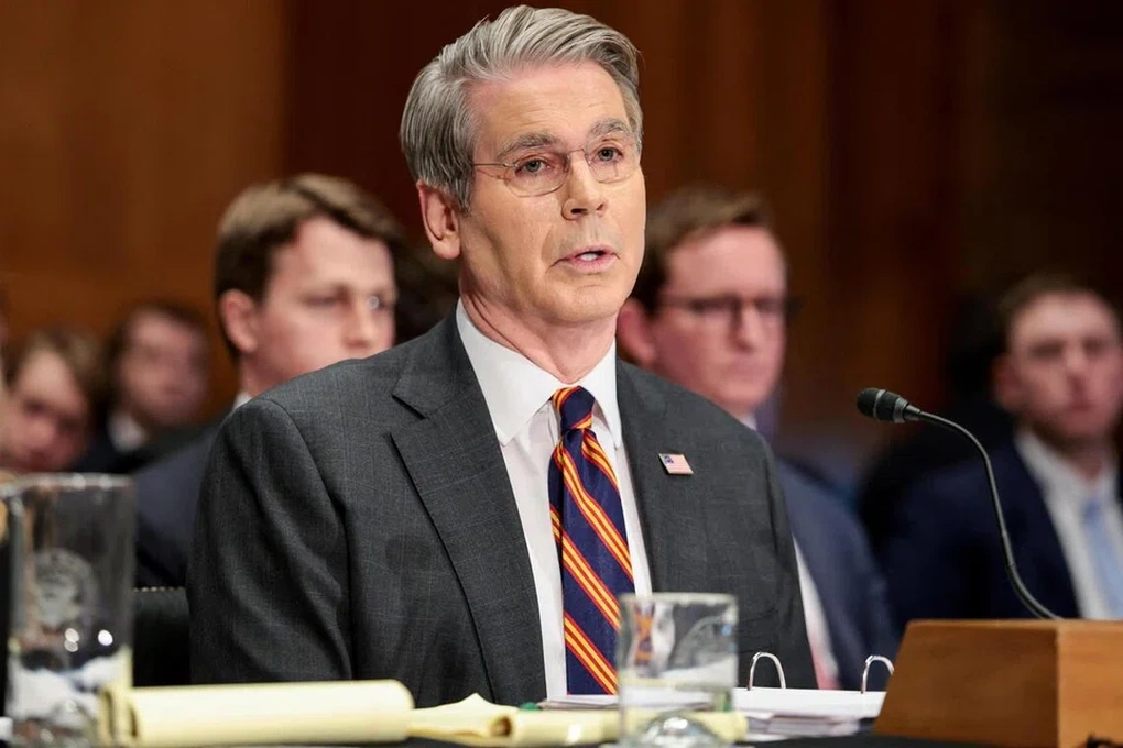 Mỹ sắp tung chương trình bảo hiểm cho tàu dầu đi qua Hormuz - 1