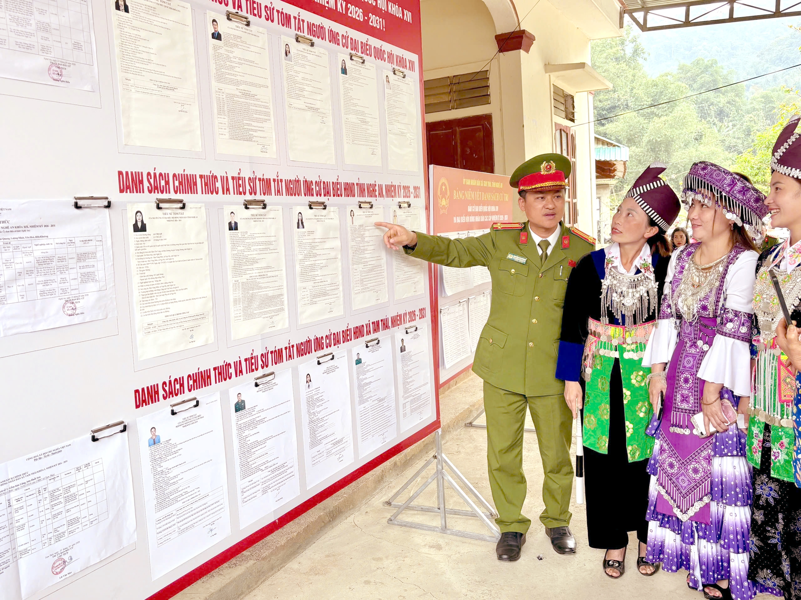 Nâng cao vai trò của Hội đồng nhân dân để thúc đẩy phát triển 1 hội đồng nhân dân - Ảnh 1.