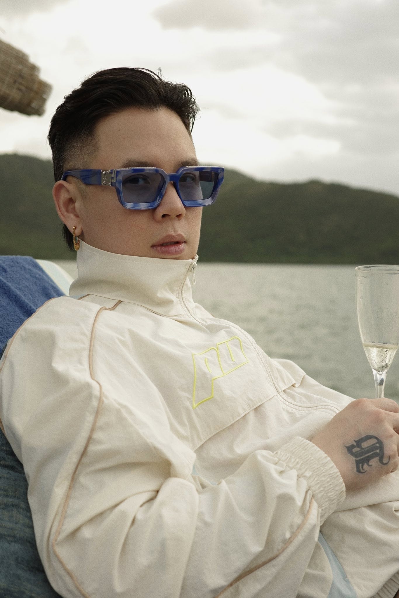 Neu ca doi nay khong ruc ro thi sao Andree