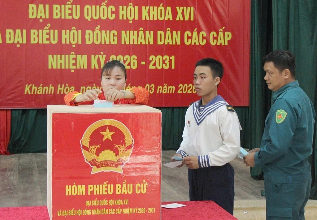 Ngày hội bầu cử toàn dân- Ảnh 1. Ngày hội bầu cử toàn dân- Ảnh 1.