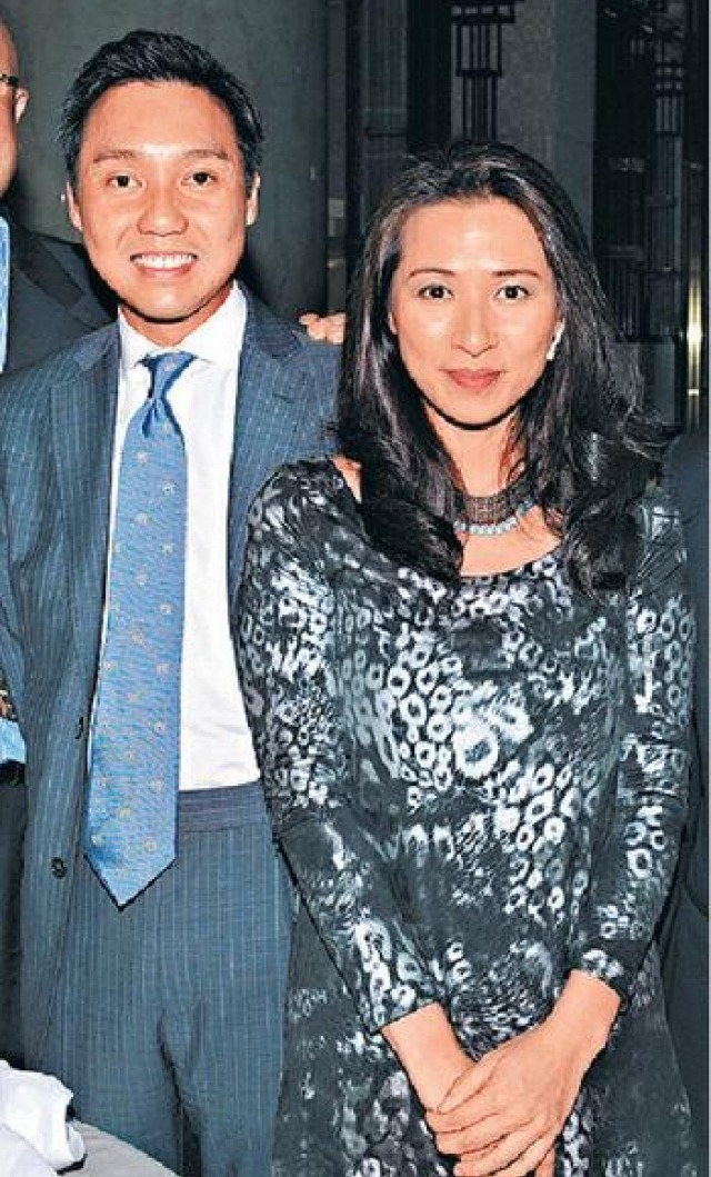 Nghi vấn mỹ nhân showbiz rạn nứt hôn nhân với chồng luật sư, đã bỏ đeo nhẫn cưới và xóa sạch ảnh đôi- Ảnh 5.