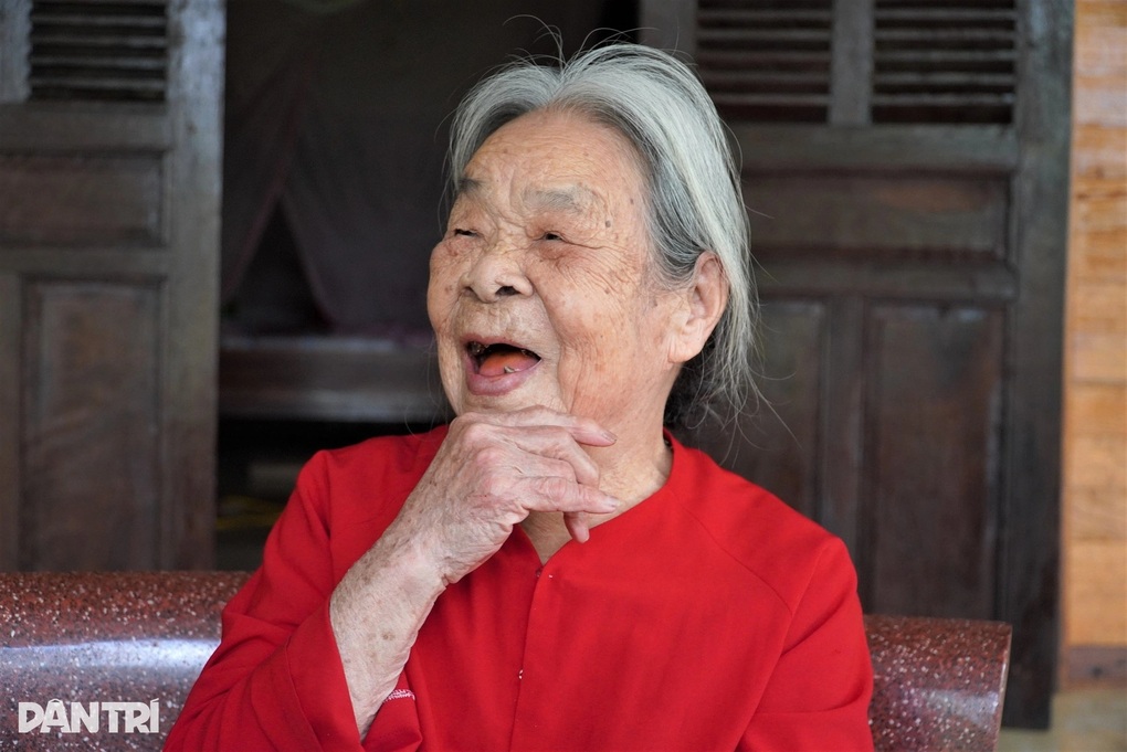 Nghiên cứu 1.200 người trăm tuổi: Muốn sống thọ hãy giữ 3 chỉ số ở mức thấp - 1