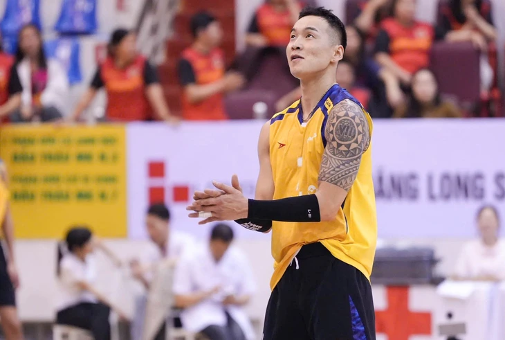 Cúp Hoa Lư - Ảnh 1.