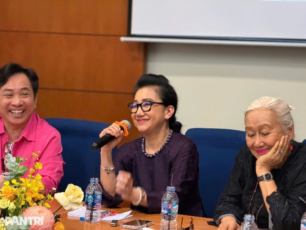 Ngọc nữ cải lương Thanh Thanh Tâm tái xuất sau 14 năm xa xứ - 1