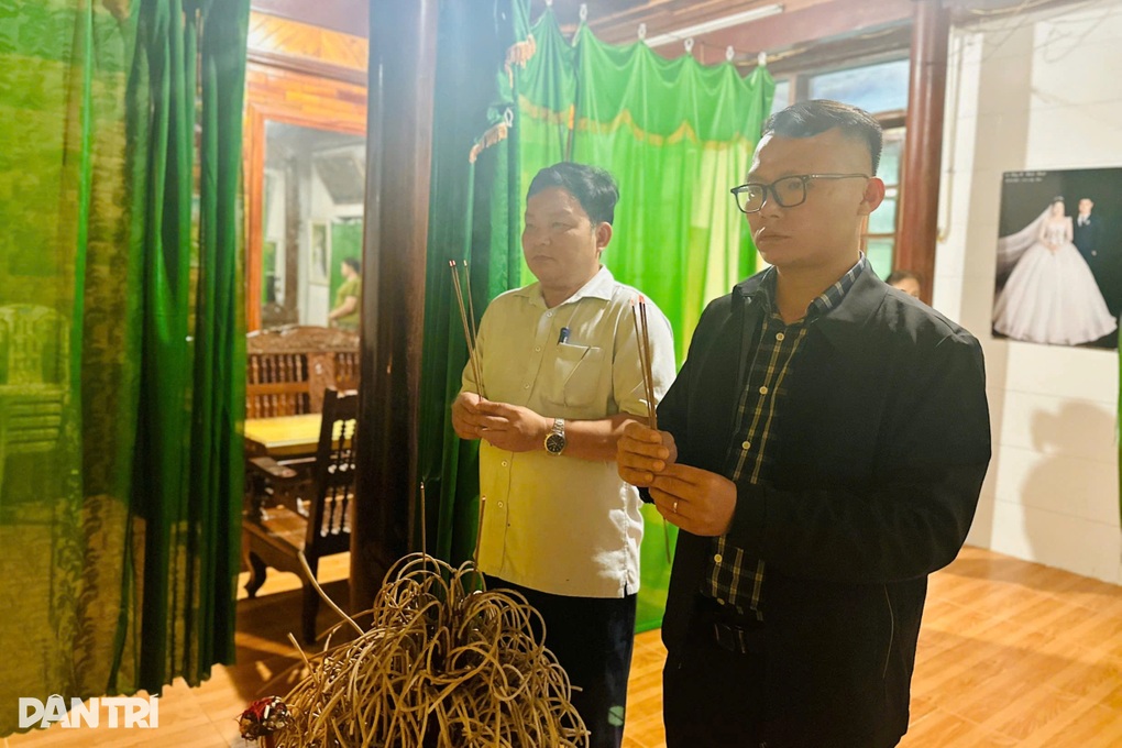 Người cha khuyết tật qua đời, bạn đọc giúp 4 con thơ hơn 196 triệu đồng - 1