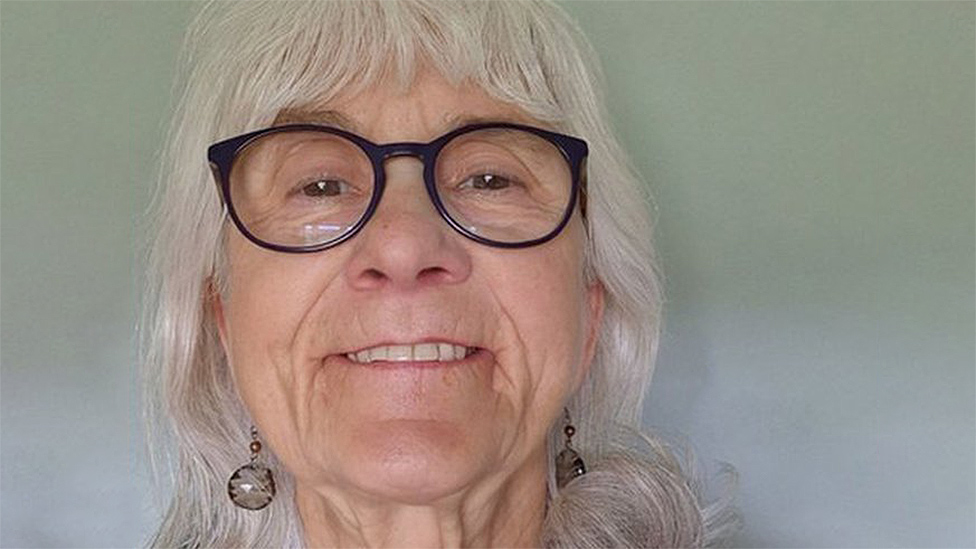 Người phụ nữ không bao giờ biết đau- Ảnh 1.