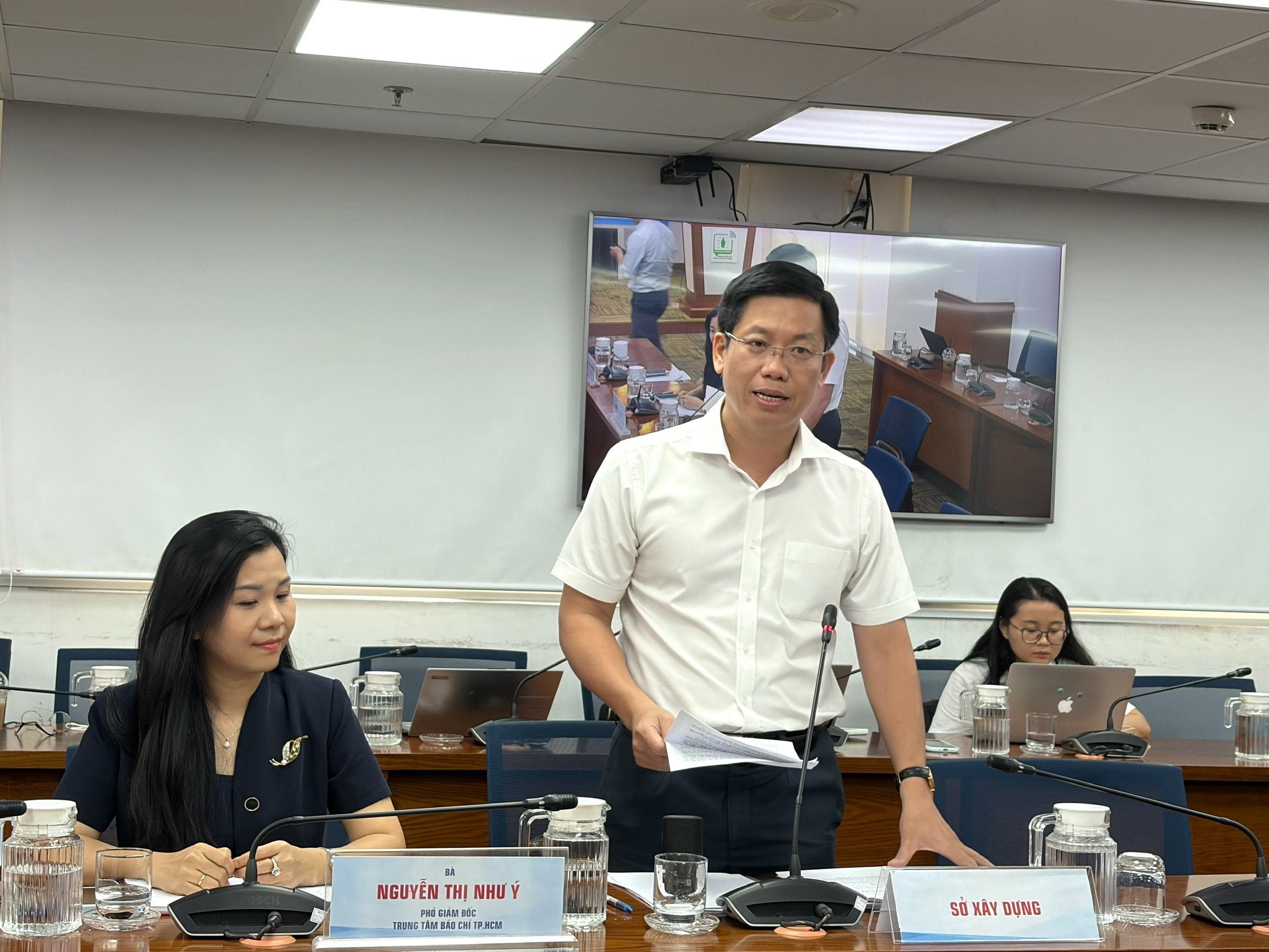 TPHCM: Người dân 