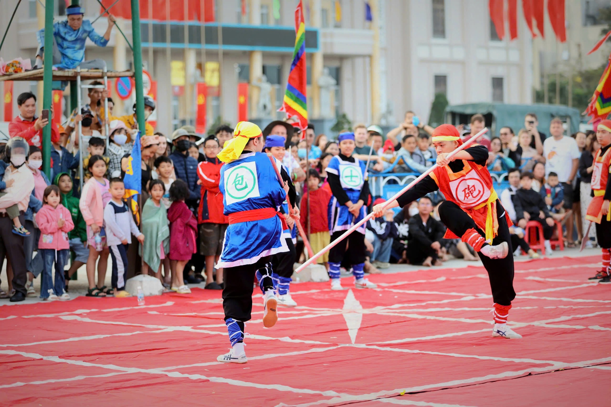 Nhân dân là trung tâm trong hưởng thụ văn hóa- Ảnh 1. Nhân dân là trung tâm trong hưởng thụ văn hóa- Ảnh 1.