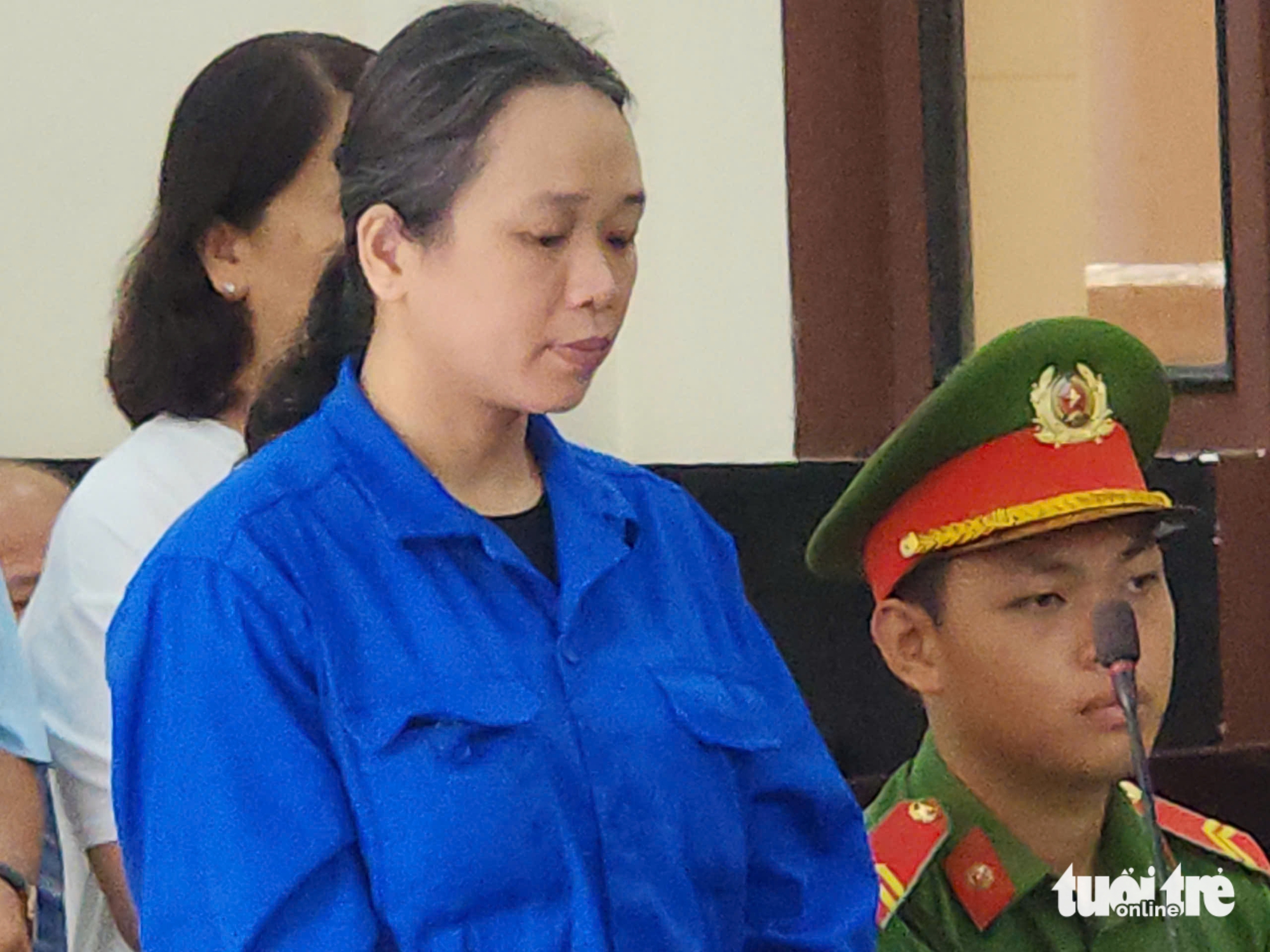 Khen thưởng - Ảnh 1.