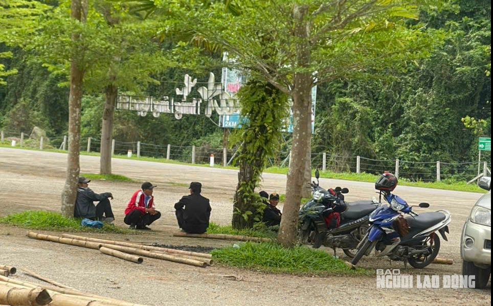 Nhiều người kéo đến khu du lịch Hava gây náo loạn, chính quyền vào cuộc - Ảnh 1.