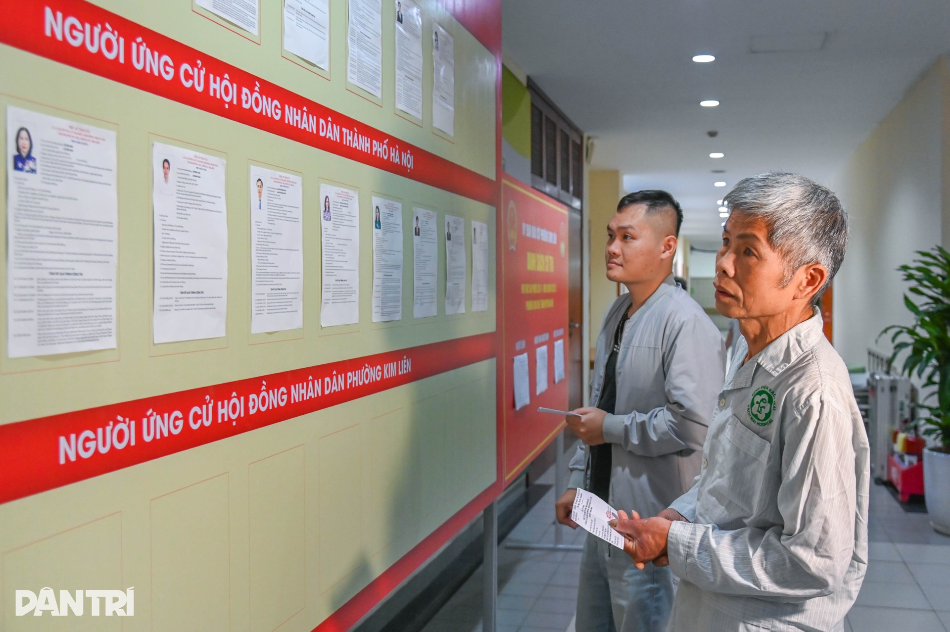 Những cử tri bỏ phiếu trên giường bệnh trong Ngày hội non sông - 1 Những cử tri bỏ phiếu trên giường bệnh trong Ngày hội non sông - 1