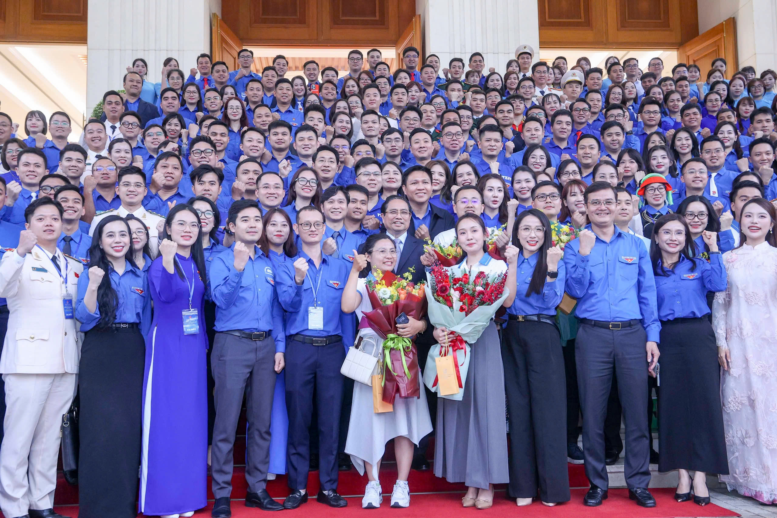 - Ảnh 1. - Ảnh 1.