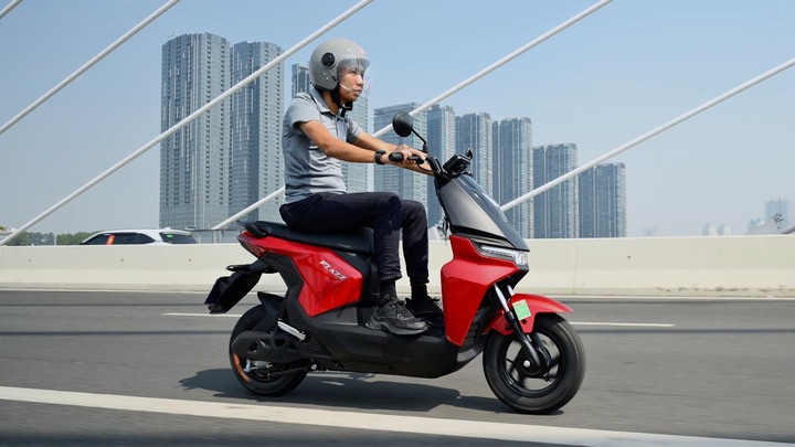 Những mẫu xe máy điện không cần bằng lái- Ảnh 1.