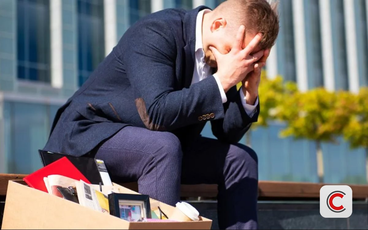 Nỗi lo sa thải hàng loạt bao trùm Phố Wall- Ảnh 1.