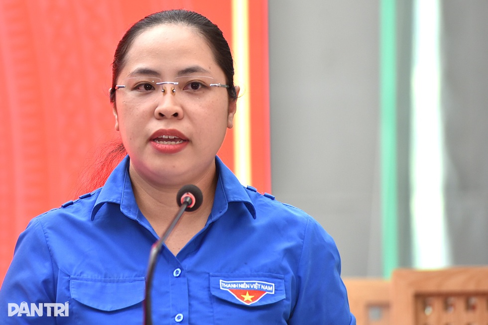 Nữ cán bộ Đoàn 9X ứng cử đại biểu Quốc hội cùng đơn vị Bí thư TPHCM - 1