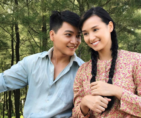 Nữ diễn viên giàu nhất miền Bắc: Tự nhận có sugar daddy bao nuôi, ở biệt thự 60 tỷ, kim cương nhiều vô kể- Ảnh 1.