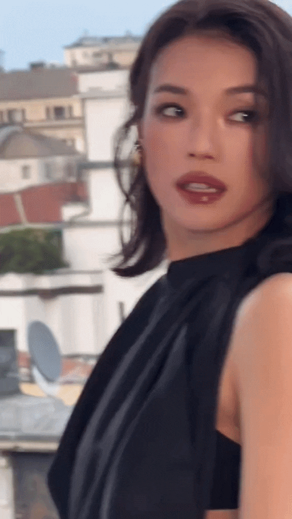 Ngoại lệ của 1,4 tỷ dân Trung: Nữ thần đẹp 