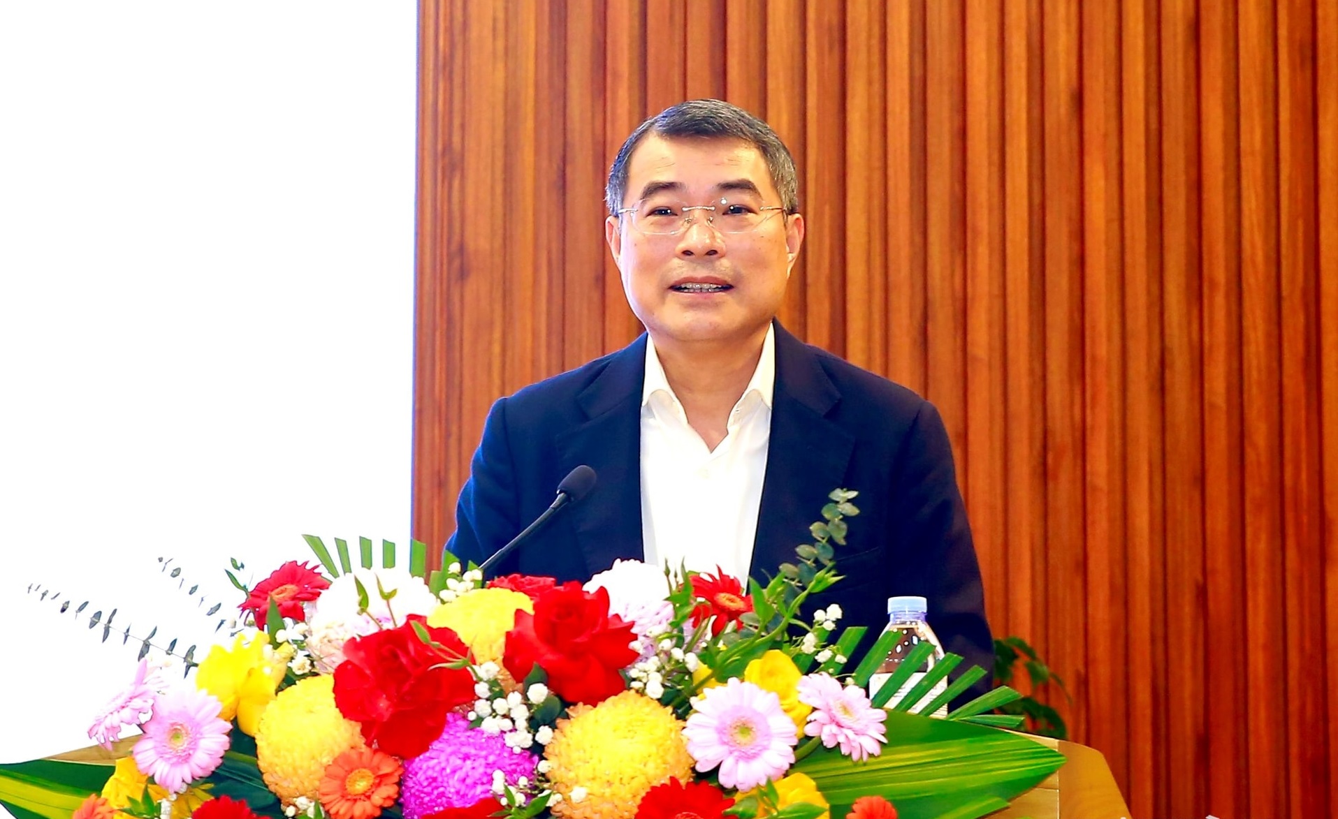 Ông Lê Minh Hưng: Xây dựng Hải Phòng đi đầu trong phát triển bền vững 1 hải phòng - Ảnh 1.