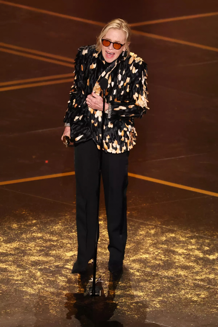 Oscar 2026: Nữ diễn viên 76 tuổi đánh bại mỹ nhân triệu người mê 3 Oscar 2026: Nữ diễn viên 76 tuổi đánh bại mỹ nhân triệu người mê - 2