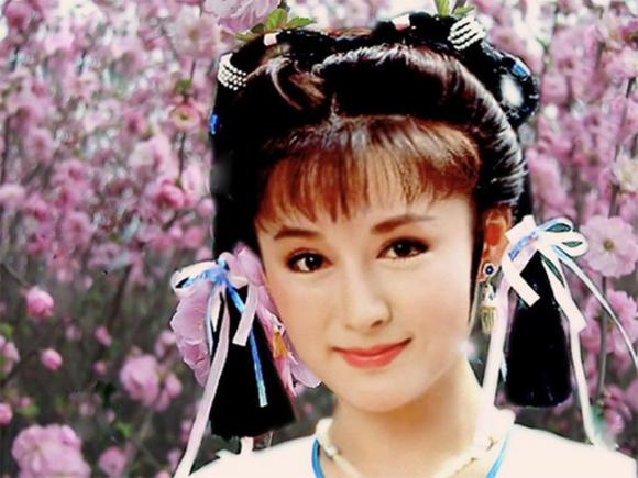 Nàng Tiểu Long Nữ độc thân gần nửa thế kỷ, trẻ trung nhờ tập gym và... chơi chứng khoán- Ảnh 1.