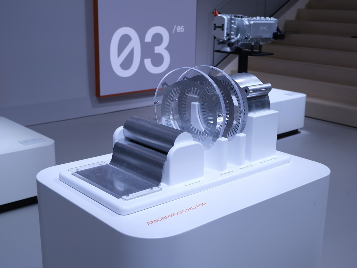 Phát minh động cơ 