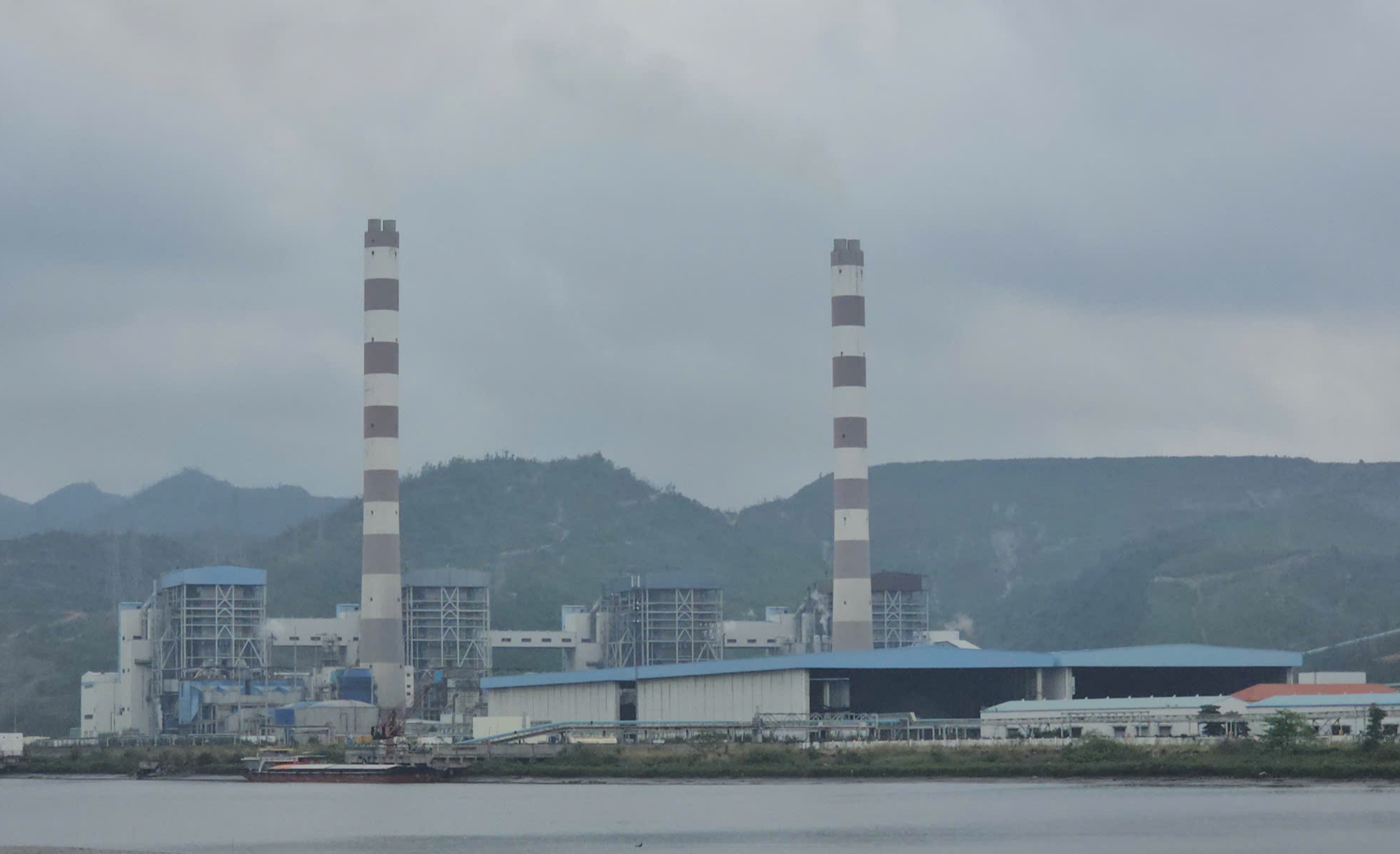 Công ty Nhiệt điện Quảng Ninh khẩn trương cải thiện môi trường Sau Vụ bắt giữ lãnh đạo - Ảnh 1.