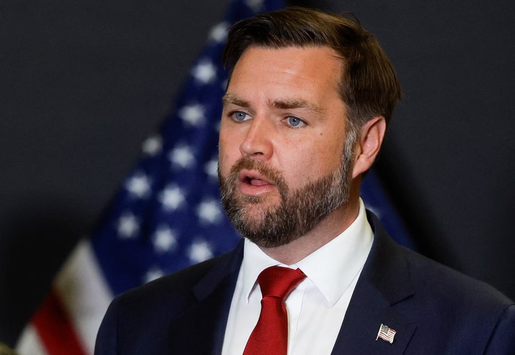 Phó tổng thống Mỹ tuyên bố ám ảnh bởi UFO - Ảnh 1. UFO - Ảnh 1.