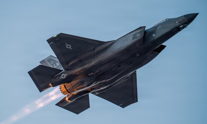 Tiêm kích F-35 Mỹ tham gia chiến dịch tập kích Iran hôm 2/3. Ảnh: USAF