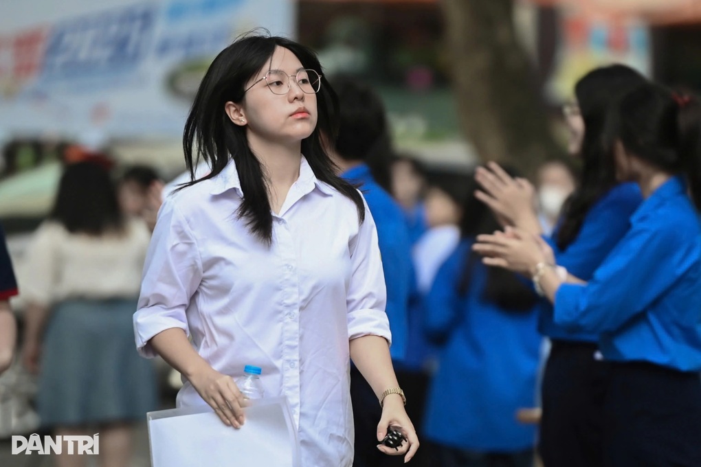 Phụ huynh Hà Nội rối bời vì thiếu thông tin khu vực tuyển sinh lớp 10 - 1