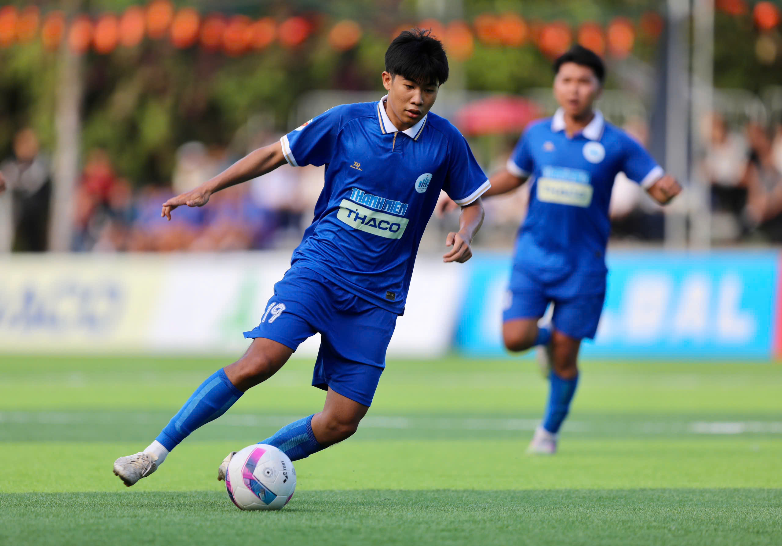 Phước 'Neymar' có bạn gái nhờ đá bóng hay- Ảnh 1. Phước 'Neymar' có bạn gái nhờ đá bóng hay- Ảnh 1.