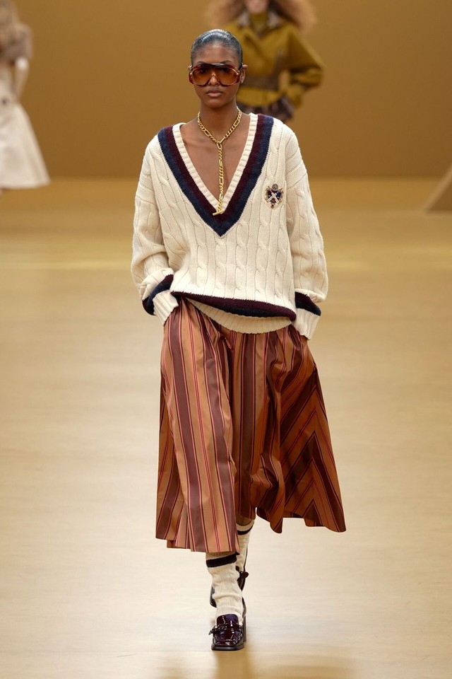 Quần culottes dễ mặc khó lỗi, 'hack' dáng dẫn đầu xu hướng 2026- Ảnh 1.