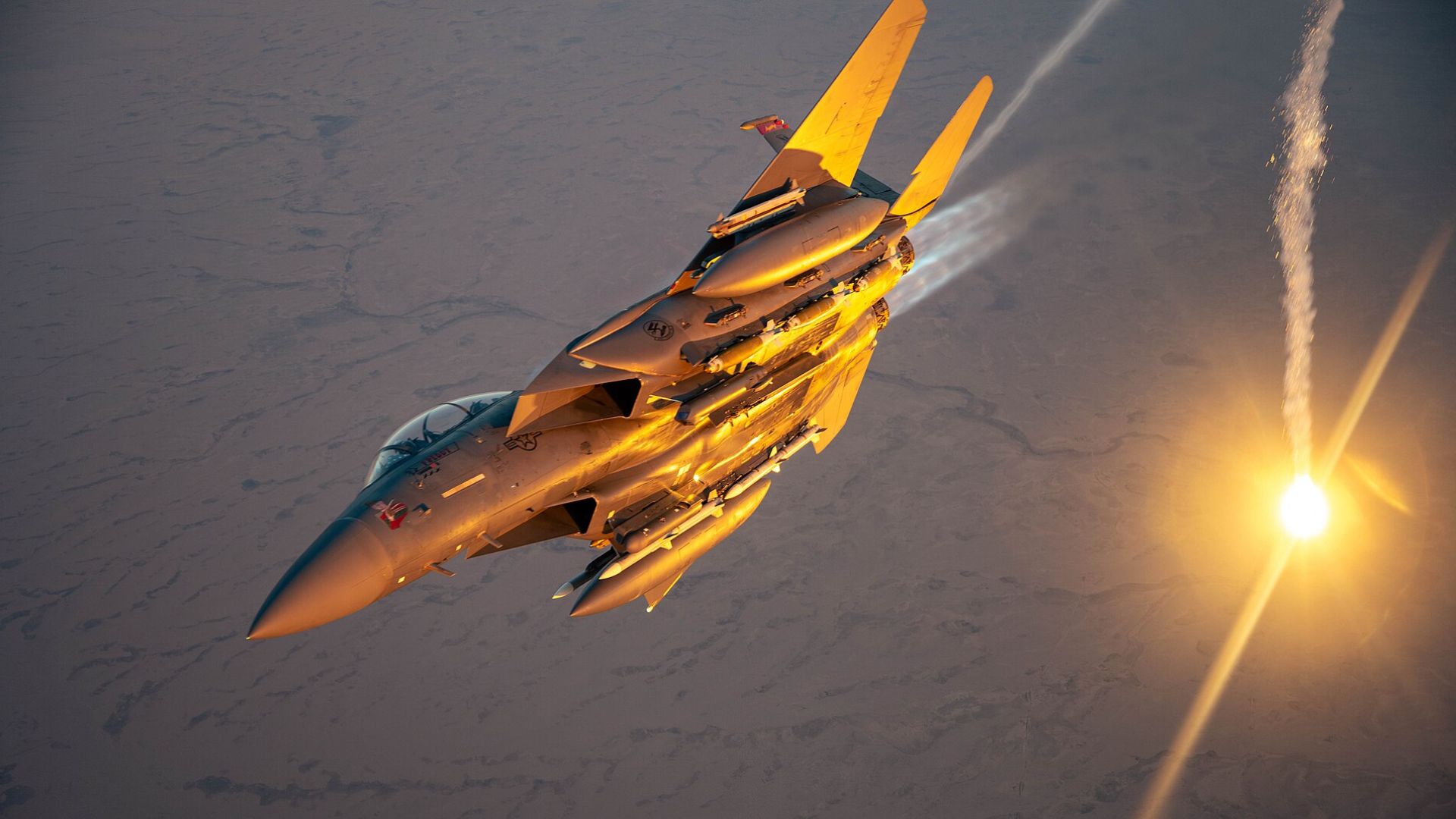 Quân đội Mỹ thiệt hại ra sao sau 3 tuần chiến sự với Iran? - Ảnh 1.