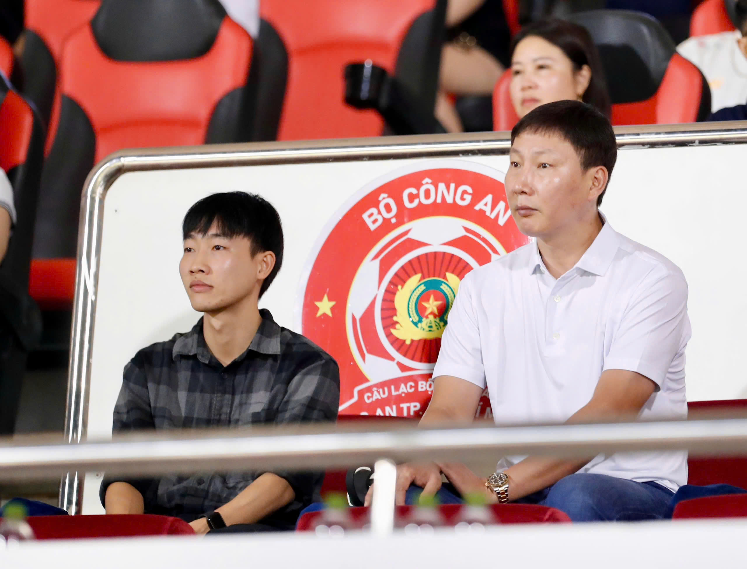 Quyết định bất ngờ của HLV Kim Sang-sik- Ảnh 1.